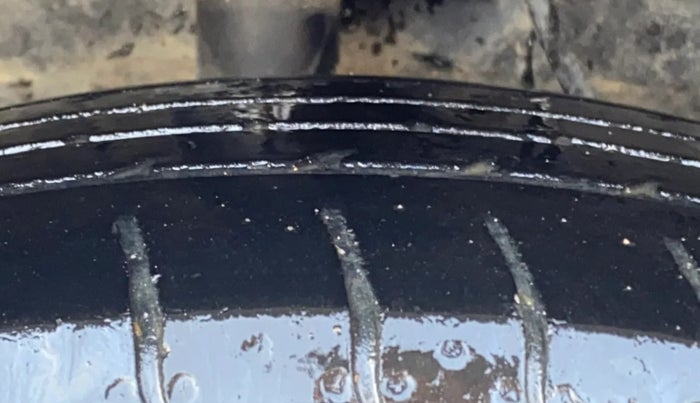 2019 Tata NEXON XM PETROL, Petrol, Manual, 21,358 km, Right Rear Tyre Tread
