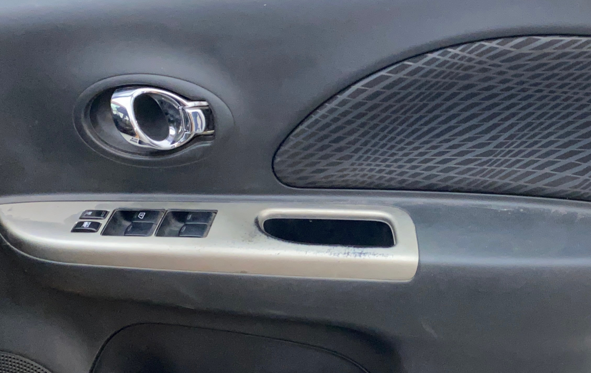 Driver-Side-Door-Panels-Control---Original