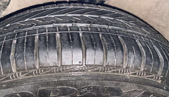 2018 Hyundai Xcent S 1.2, Petrol, Manual, 55,716 km, Left Front Tyre Tread