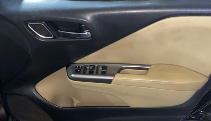 2017 Honda City 1.5L I-VTEC VX, Petrol, Manual, 90,098 km, Driver Side Door Panels Control