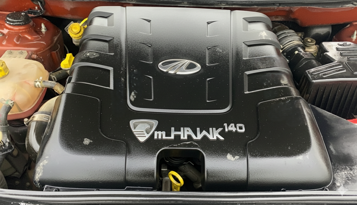 2016 Mahindra XUV500 W8, Diesel, Manual, 1,02,915 km, Engine View