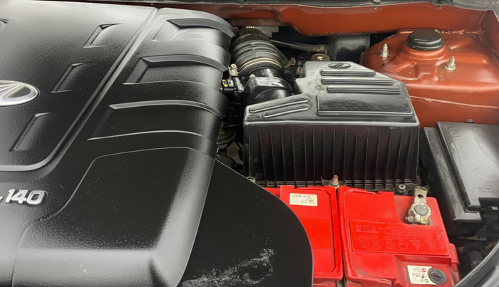 2016 Mahindra XUV500 W8, Diesel, Manual, 1,02,915 km, Engine View - Right