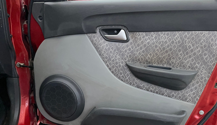 2018 Maruti Alto 800 VXI, Petrol, Manual, 37,997 km, Driver Side Door Panels Control