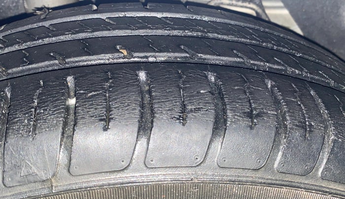 2019 Ford Figo Aspire TREND PLUS 1.2 PETROL, Petrol, Manual, 68,525 km, Right Rear Tyre Tread