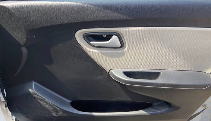 2021 Maruti Alto LXI O, Petrol, Manual, 57,053 km, Driver Side Door Panels Control