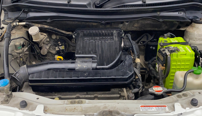 2013 Maruti Swift VXI, Petrol, Manual, 1,01,473 km, Engine View