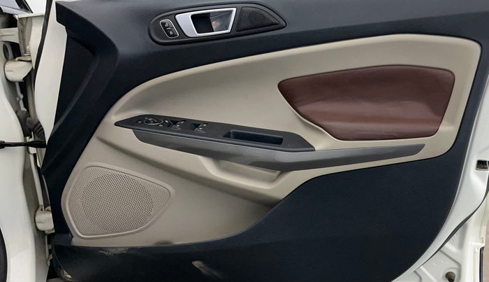 2019 Ford Ecosport TITANIUM + 1.5L PETROL AT, Petrol, Automatic, 60,369 km, Driver Side Door Panels Control