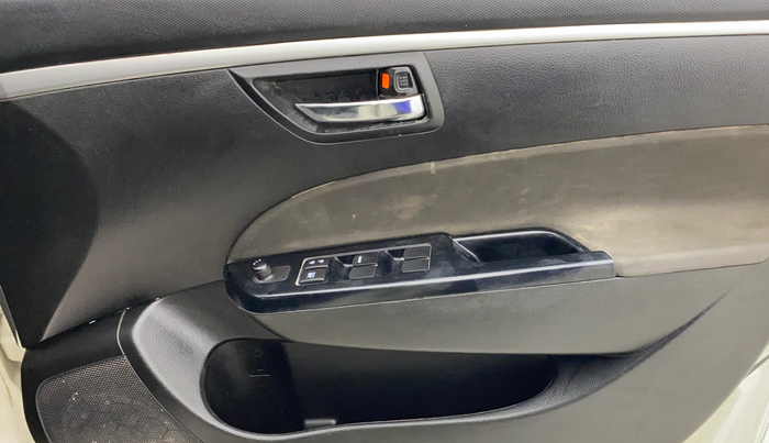 2014 Maruti Swift VXI, Petrol, Manual, 73,370 km, Driver Side Door Panels Control