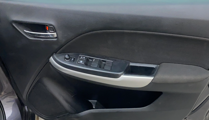 2018 Maruti Baleno ZETA PETROL 1.2, Petrol, Manual, 33,583 km, Driver Side Door Panels Control