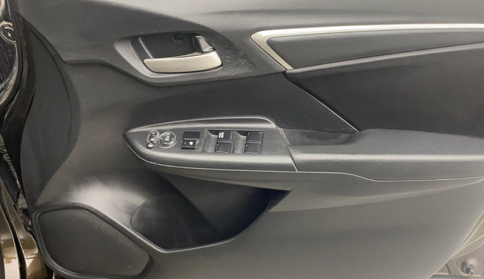 2017 Honda Jazz 1.2L I-VTEC V AT, Petrol, Automatic, 59,505 km, Driver Side Door Panels Control