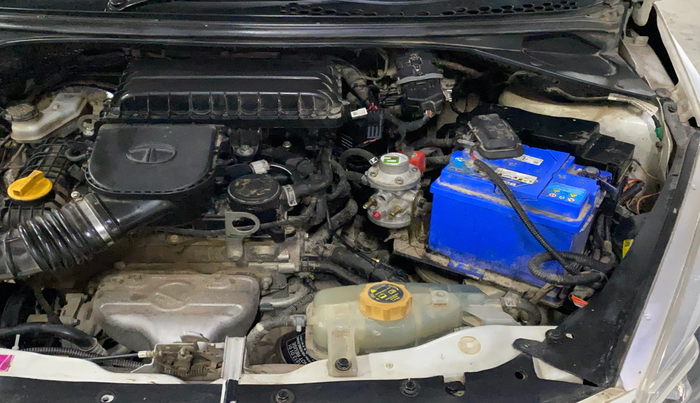 2019 Tata Tiago XM PETROL, CNG, Manual, 54,443 km, Engine View - Left
