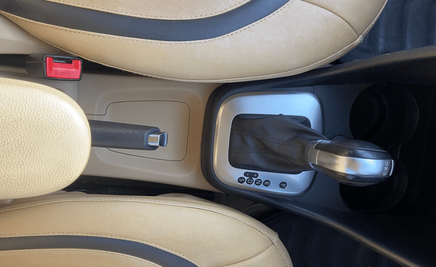 2018 Volkswagen Ameo HIGHLINE PLUS 1.5L AT 16 ALLOY, Diesel, Automatic, 87,218 km, Gear Lever