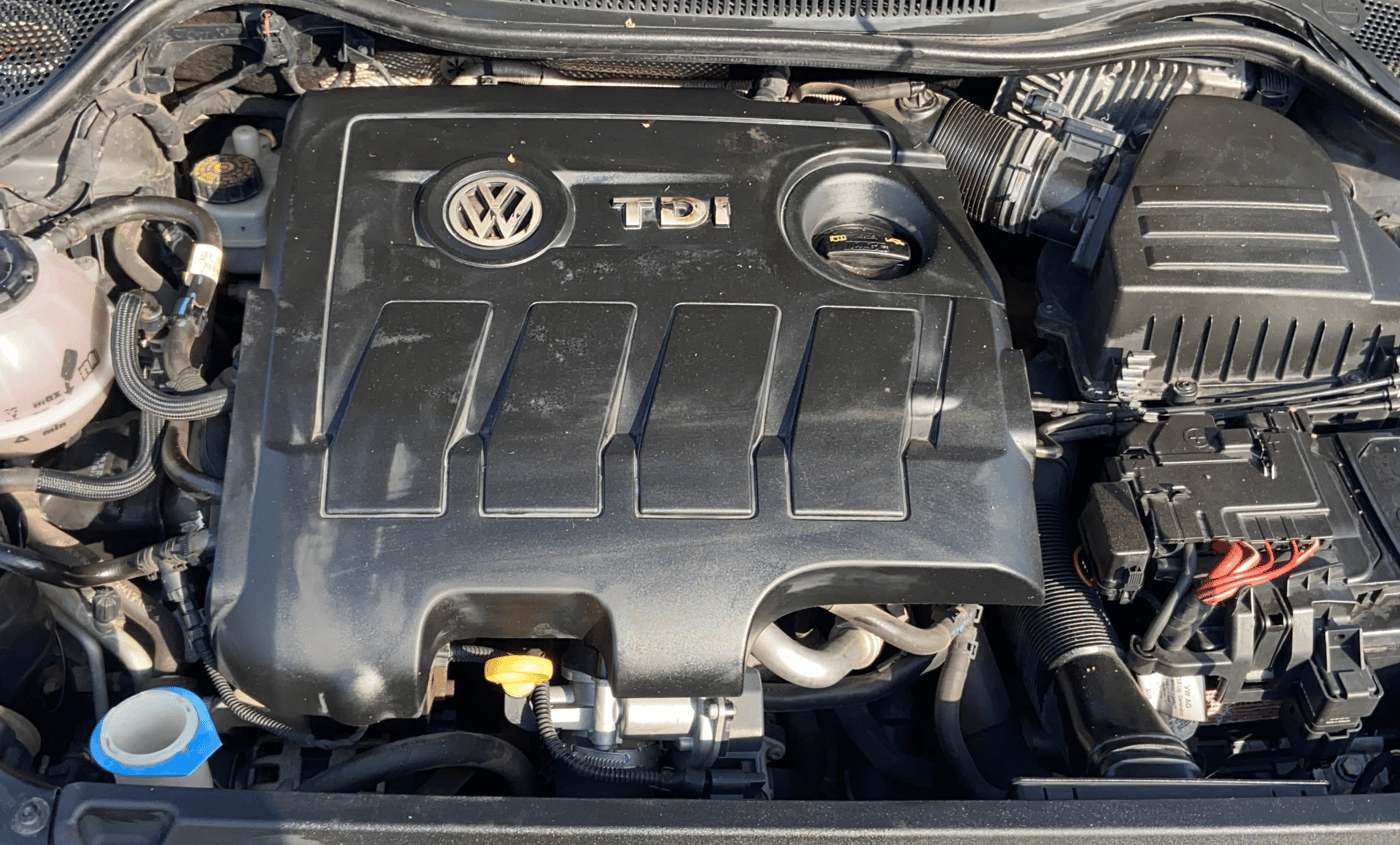 2018 Volkswagen Ameo HIGHLINE PLUS 1.5L AT 16 ALLOY, Diesel, Automatic, 87,218 km, Engine View