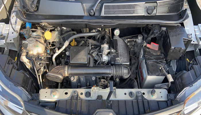 2022 Renault TRIBER RXT, CNG, Manual, 61,803 km, Engine View