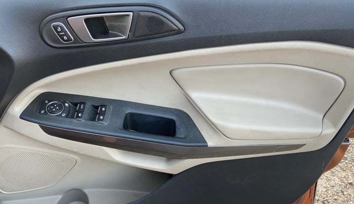 2020 Ford Ecosport TITANIUM 1.5L DIESEL, Diesel, Manual, 1,00,290 km, Driver Side Door Panels Control