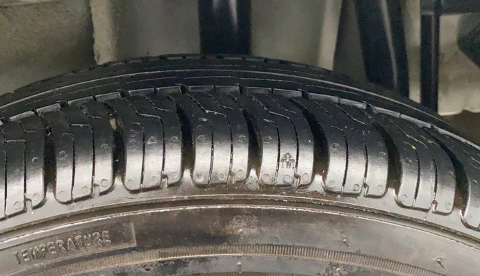 2023 Tata Tiago XT PETROL, Petrol, Manual, 26,861 km, Left Rear Tyre Tread