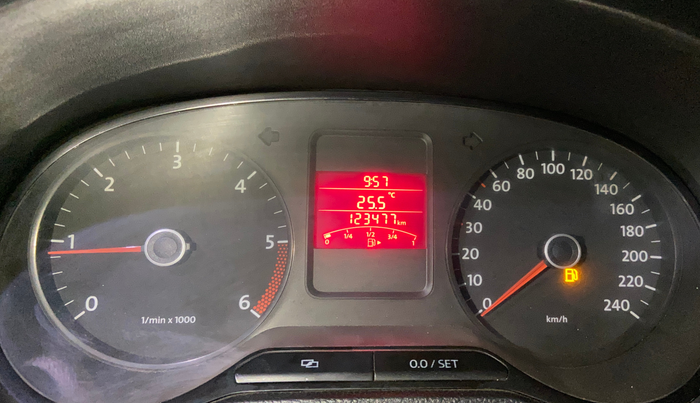 2012 Volkswagen Polo TRENDLINE 1.2L DIESEL, Diesel, Manual, 1,23,452 km, Odometer Image