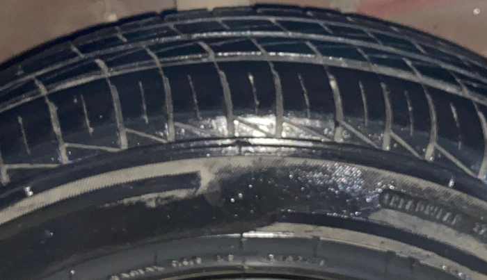 2023 Maruti S PRESSO LXI, Petrol, Manual, 1,957 km, Right Front Tyre Tread