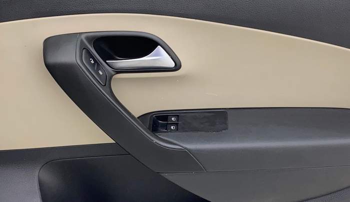 2012 Volkswagen Polo TRENDLINE 1.2L PETROL, Petrol, Manual, 87,331 km, Driver Side Door Panels Control