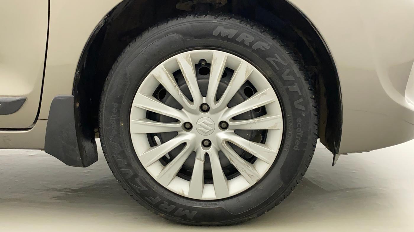 2019 Maruti Baleno DELTA PETROL 1.2, Petrol, Manual, 49,196 km, Right Front Wheel