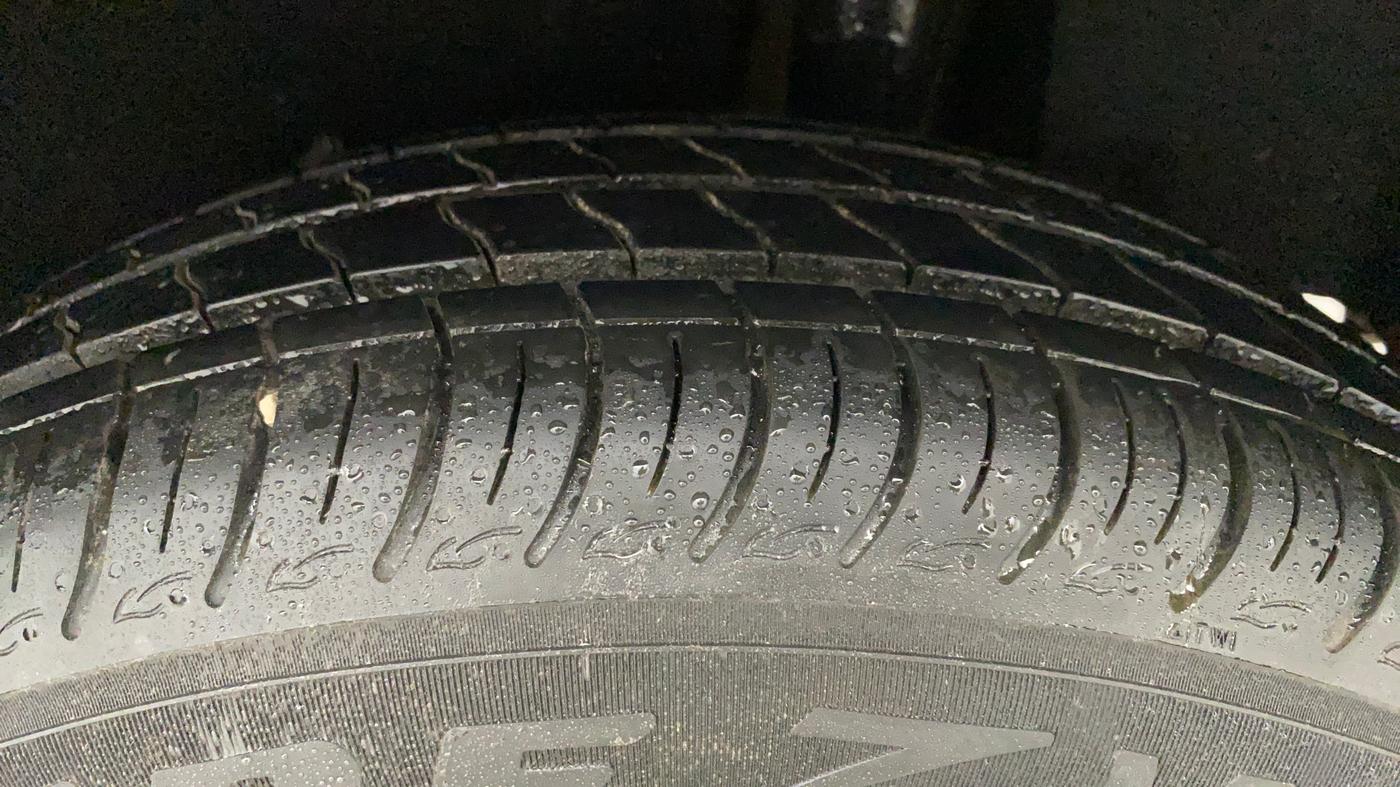 2019 Maruti Baleno DELTA PETROL 1.2, Petrol, Manual, 49,196 km, Left Rear Tyre Tread