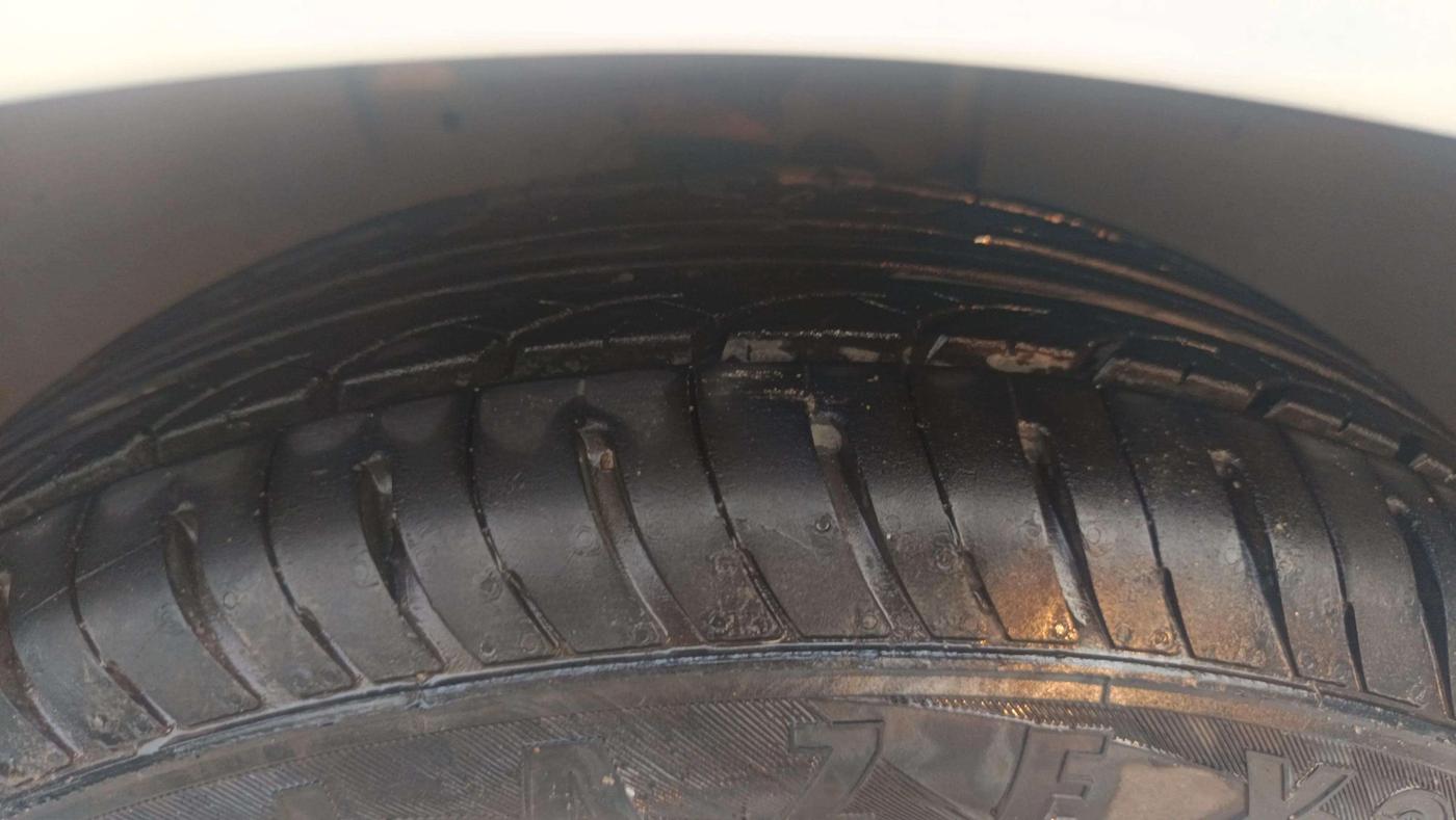2018 Maruti IGNIS SIGMA 1.2, Petrol, Manual, 65,580 km, Right Front Tyre Tread