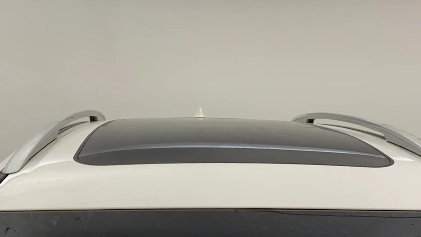 2022 MG HECTOR PLUS SHARP 2.0 DIESEL TURBO MT 6-STR, Diesel, Manual, 40,471 km, Moonroof/ Sunroof