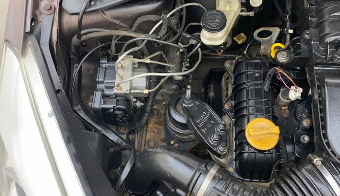 2017 Tata Tiago XZ PETROL, Petrol, Manual, 95,540 km, Engine View - Right