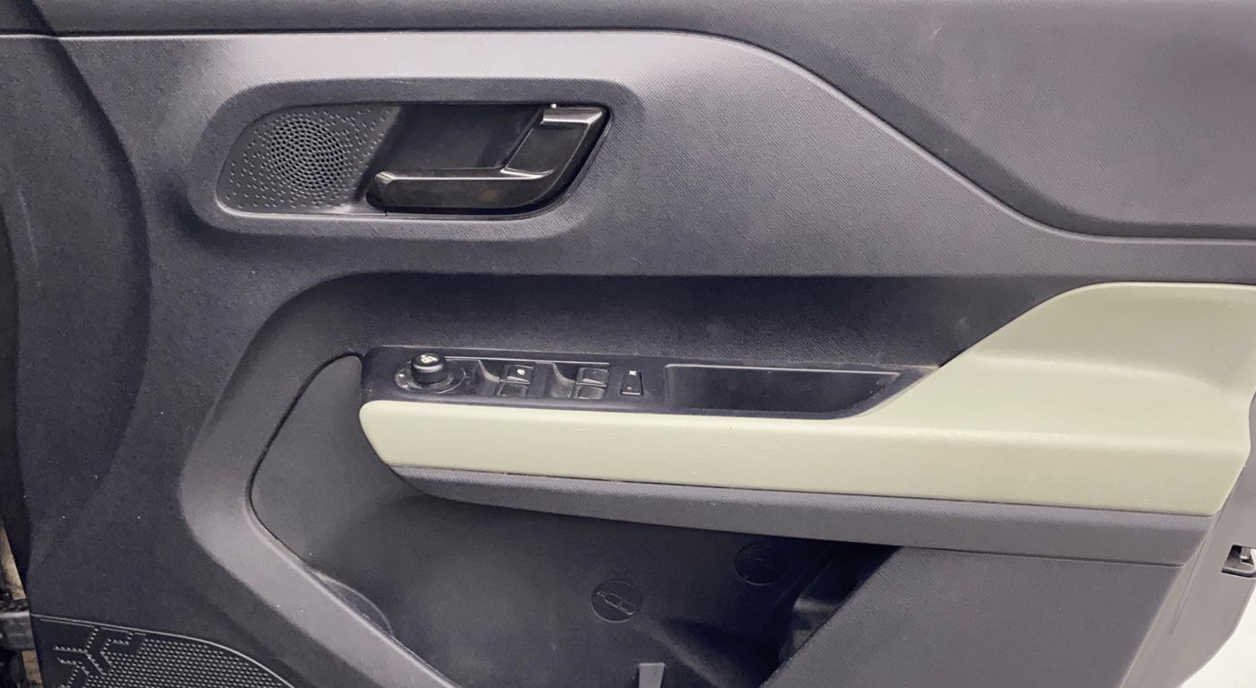 2021 Tata PUNCH ADVENTURE MT, Petrol, Manual, 38,303 km, Driver Side Door Panels Control