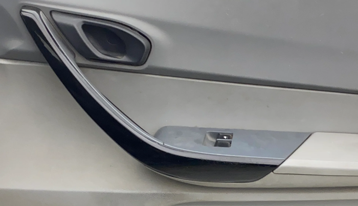 2021 Tata TIGOR XE PETROL, Petrol, Manual, 68,973 km, Driver Side Door Panels Control