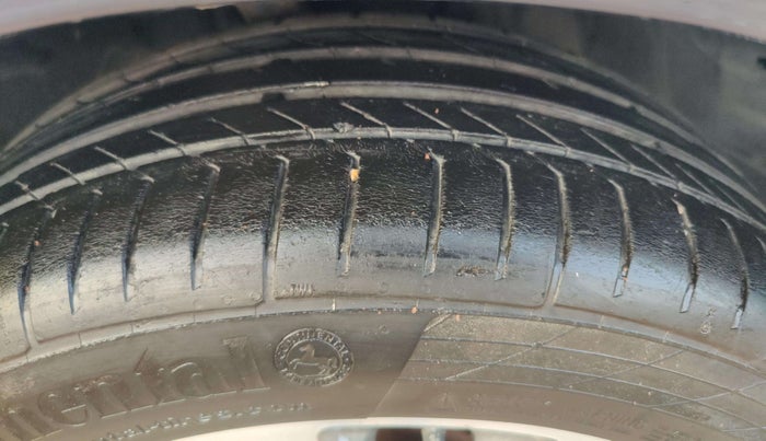 2016 Mercedes Benz C Class C 220 CDI AVANTGARDE, Diesel, Automatic, 78,023 km, Left Front Tyre Tread