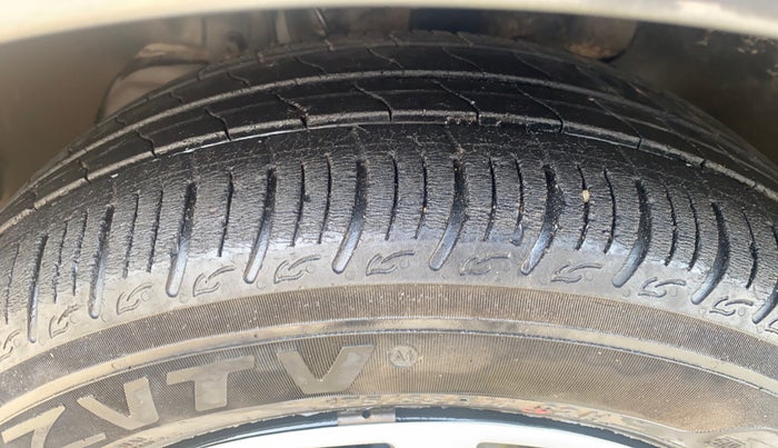 2022 Tata Tiago XT PETROL, Petrol, Manual, 27,765 km, Left Front Tyre Tread