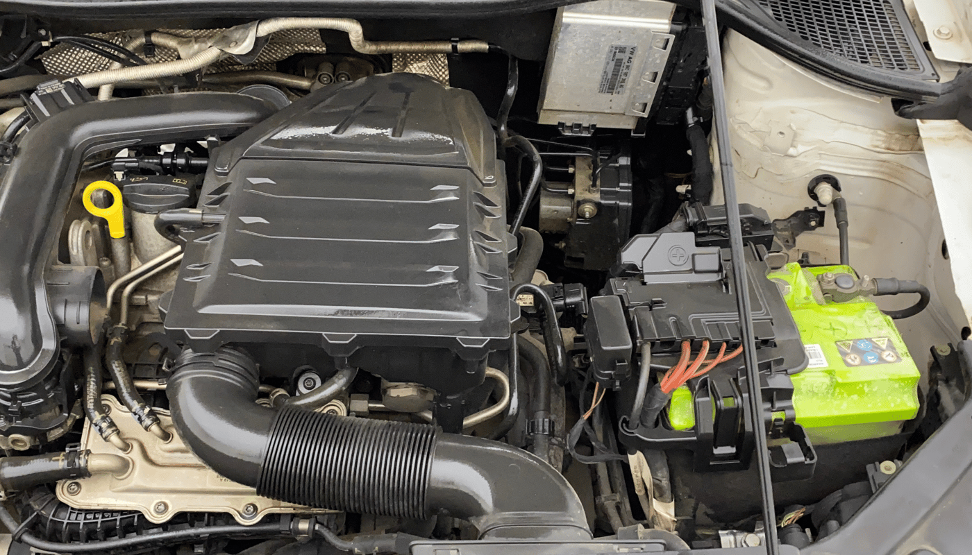 2021 Volkswagen Polo HIGHLINE PLUS 1.0L TSI AT, Petrol, Automatic, 96,181 km, Engine View - Left