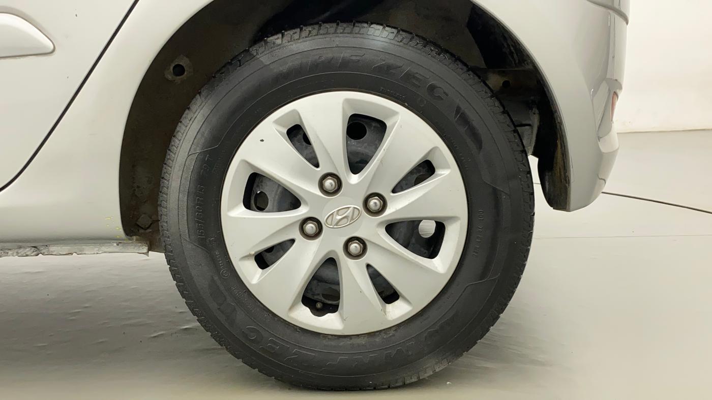 2012 Hyundai i10 SPORTZ 1.2 AT, Petrol, Automatic, 46,284 km, Left Rear Wheel