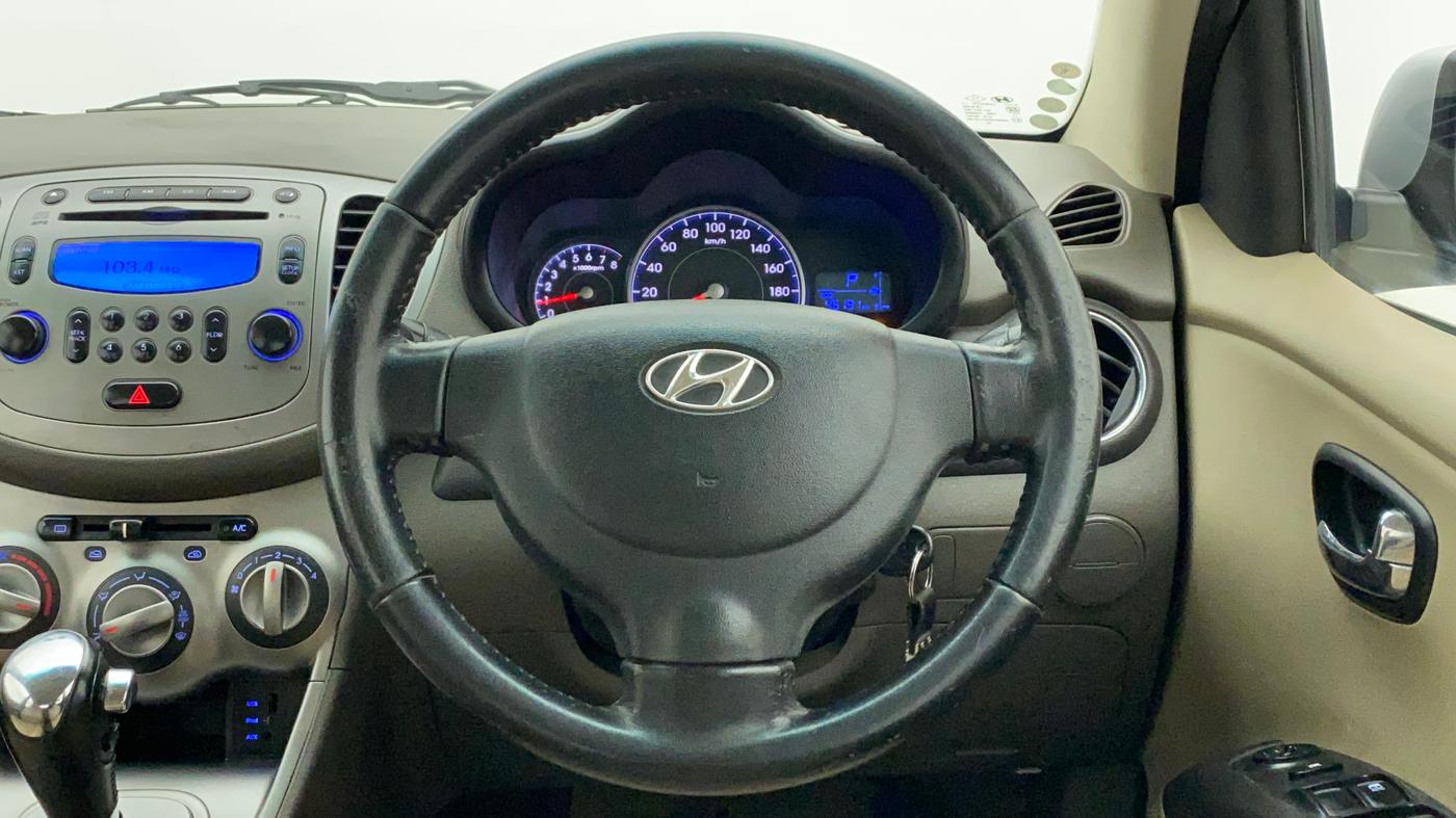 2012 Hyundai i10 SPORTZ 1.2 AT, Petrol, Automatic, 46,284 km, Steering Wheel Close Up