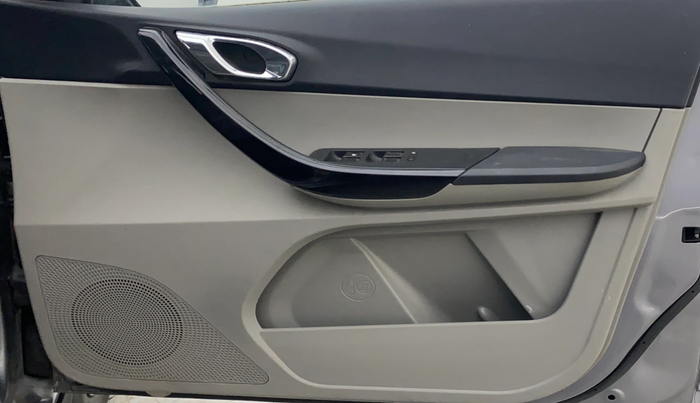 2019 Tata Tiago XZ PLUS PETROL, Petrol, Manual, 54,857 km, Driver Side Door Panels Control