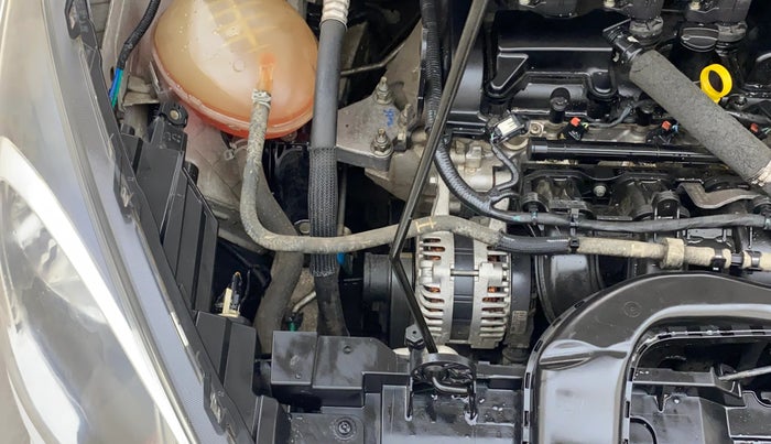 2018 Ford FREESTYLE TREND 1.2 PETROL, Petrol, Manual, 62,645 km, Engine View - Right