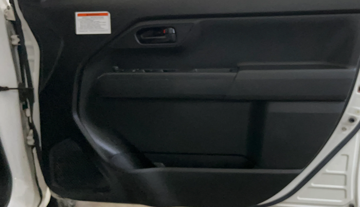 2022 Maruti New Wagon-R LXI CNG (O) 1.0, CNG, Manual, 34,551 km, Driver Side Door Panels Control