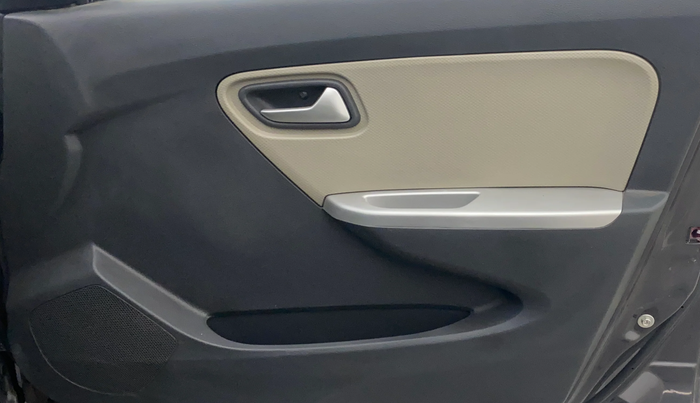 2018 Maruti Alto K10 VXI (O) AMT, Petrol, Automatic, 21,269 km, Driver Side Door Panels Control