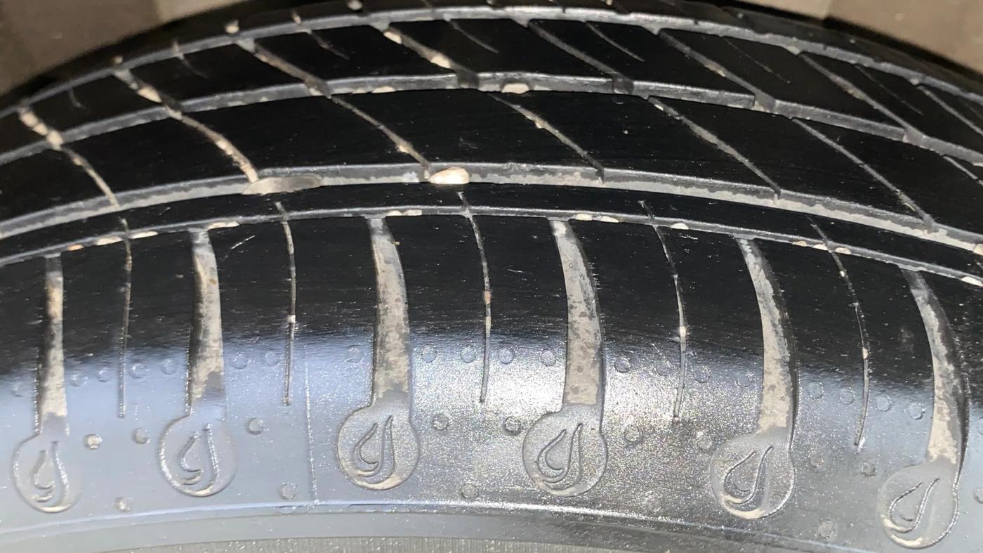 2024 Tata TIGOR XZA Plus iCNG , CNG, Automatic, 10,554 km, Left Rear Tyre Tread