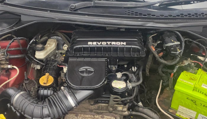 2017 Tata Tiago XE PETROL, CNG, Manual, 96,208 km, Engine View