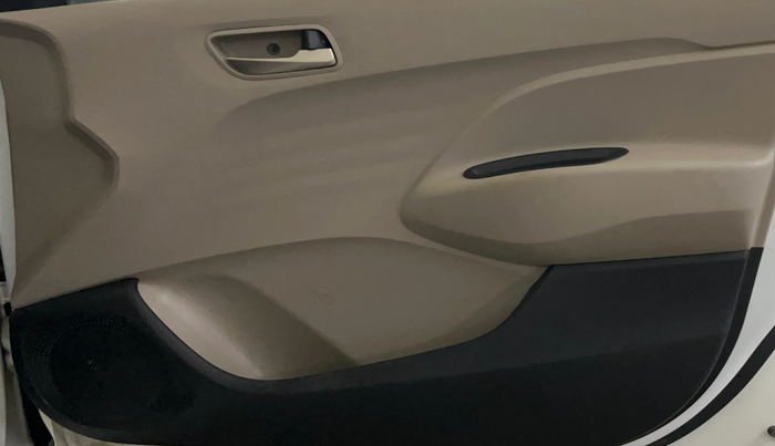 2020 Hyundai NEW SANTRO SPORTZ AMT, Petrol, Automatic, 30,306 km, Driver Side Door Panels Control