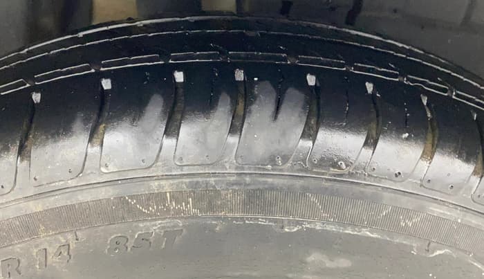 2018 Maruti Dzire VXI, Petrol, Manual, 36,736 km, Right Rear Tyre Tread