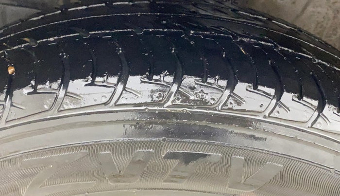 2022 Maruti New Wagon-R VXI 1.0, Petrol, Manual, 30,961 km, Left Front Tyre Tread