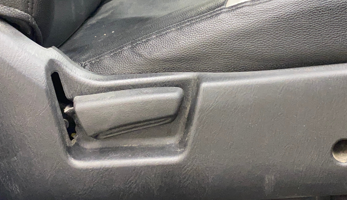 2021 Maruti Alto VXI PLUS, Petrol, Manual, 71,723 km, Driver Side Adjustment Panel