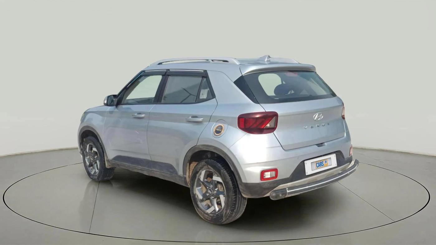 2021 Hyundai VENUE S+ 1.2, Petrol, Manual, 43,393 km, Left Back Diagonal
