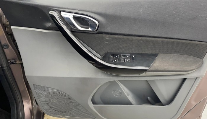 2017 Tata TIGOR XZ PETROL, Petrol, Manual, 76,516 km, Driver Side Door Panels Control