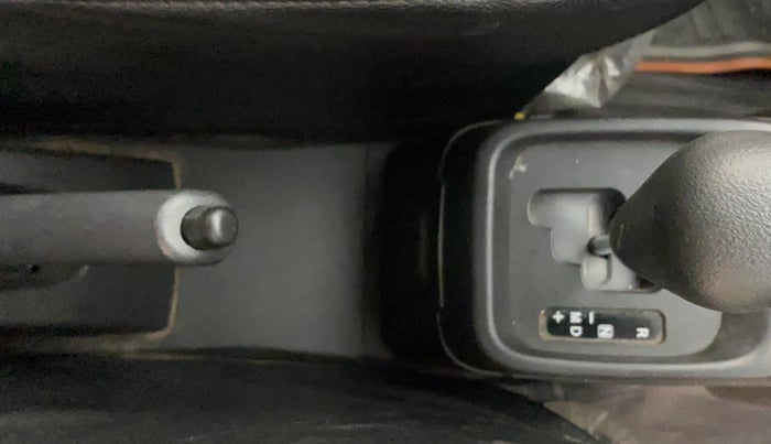 2020 Maruti S PRESSO VXI PLUS AMT, Petrol, Automatic, 28,539 km, Gear Lever