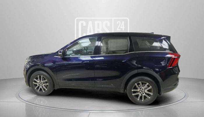 2022 Mahindra XUV700 AX 7 LUXURY P AT 7 STR, Petrol, Automatic, 33,423 km, Left Side