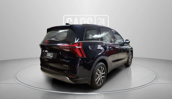 2022 Mahindra XUV700 AX 7 LUXURY P AT 7 STR, Petrol, Automatic, 33,423 km, Right Back Diagonal